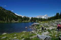 Il-Lago-dArpy-e-uno-splendido-lago-alpino-3