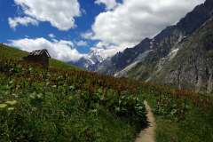 Rifugio-Walter-Bonatti-UnOasi-Alpina-nella-Val-Ferret-11