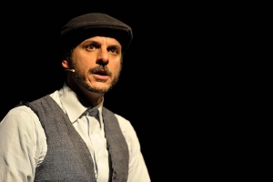 Al Teatro Ghione va in scena “Ago Capitano silenzioso”.