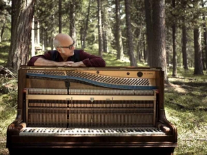 Ludovico Einaudi in “Summer Tour”.