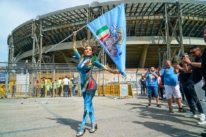 Nuda per il Napoli Campione d’Italia.