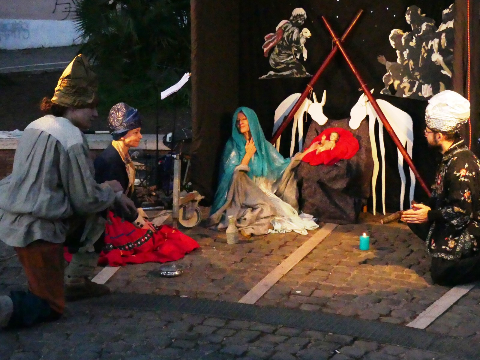 Un Presepe Vivente la capanna di Gesù con Maria e Giuseppe